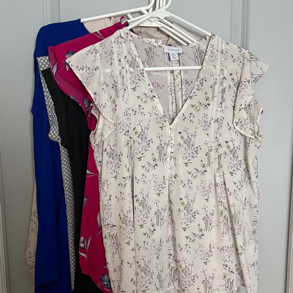 Small And Medium Floral And Solid Work Shirt Bund… - image 1